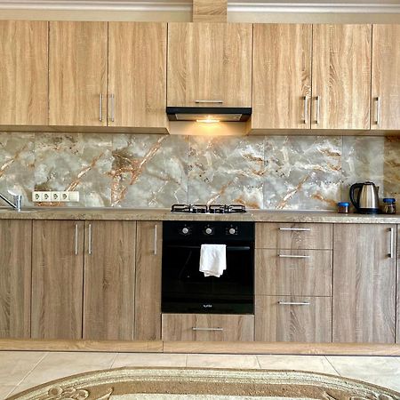 Apartpoltava Світлі Просторі Апартаменти 80М2 , 2-Окремі Кімнати, Новобудова Центр Чек Банківський Exterior photo