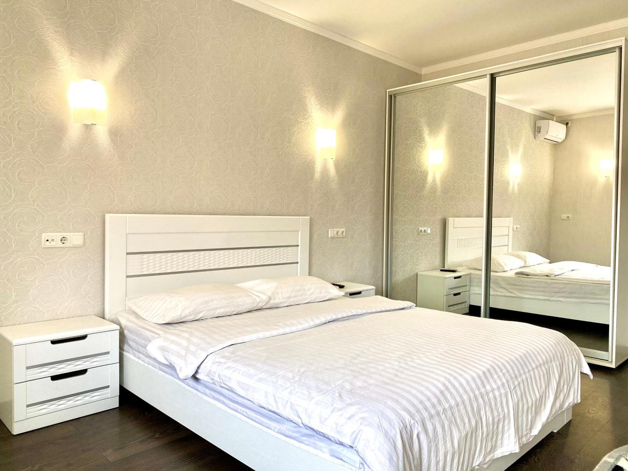 Apartpoltava Світлі Просторі Апартаменти 80М2 , 2-Окремі Кімнати, Новобудова Центр Чек Банківський Exterior photo