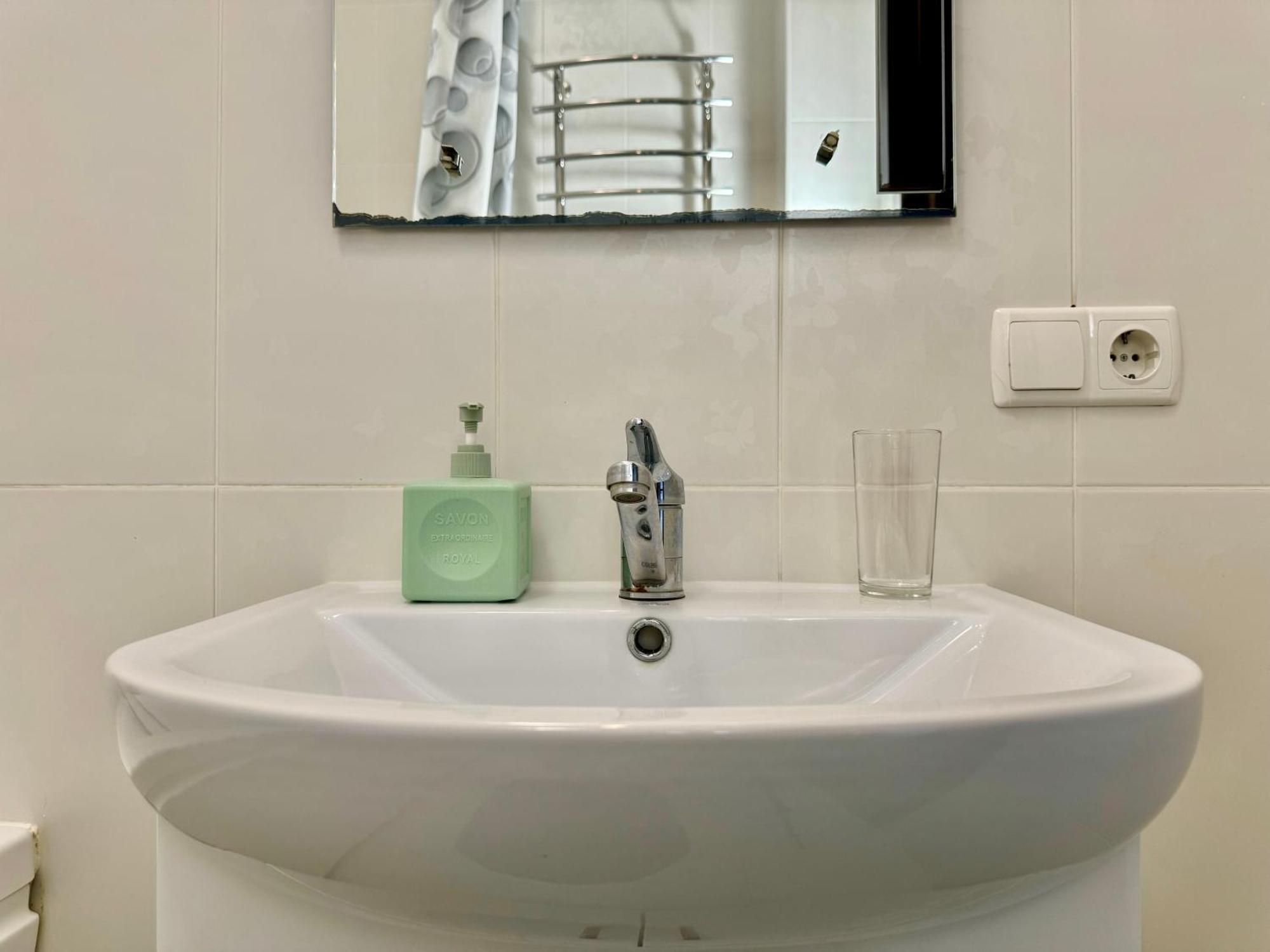 Apartpoltava Світлі Просторі Апартаменти 80М2 , 2-Окремі Кімнати, Новобудова Центр Чек Банківський Exterior photo